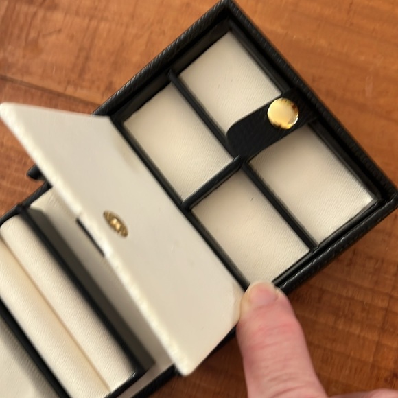 travel jewelry case - black leather - Picture 6 of 10